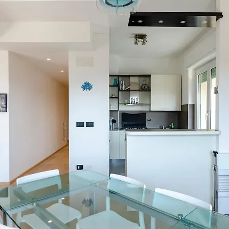 Joivy Great Flat With Sea View *